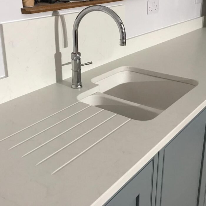 Unistone Bianco Carrara composiet keukenblad (gepolijst) - Afbeelding 2