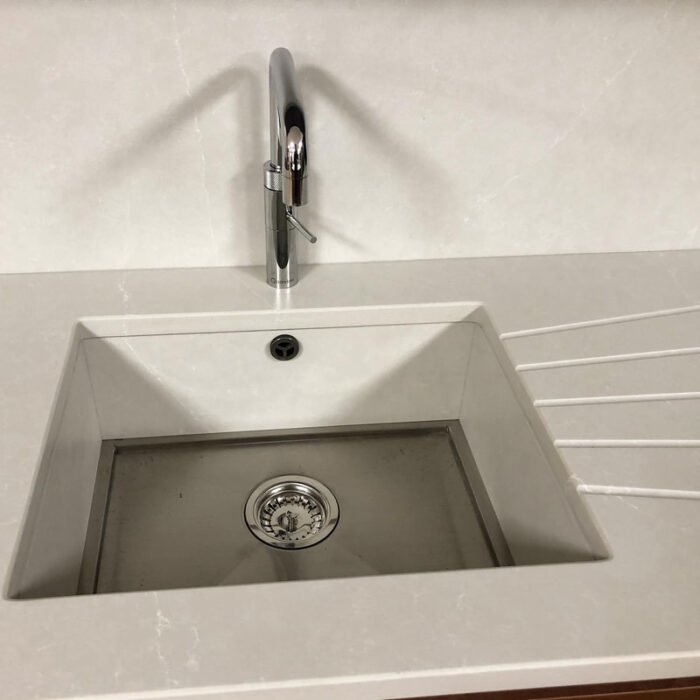 Desert Silver Silestone composiet keukenblad - Afbeelding 6