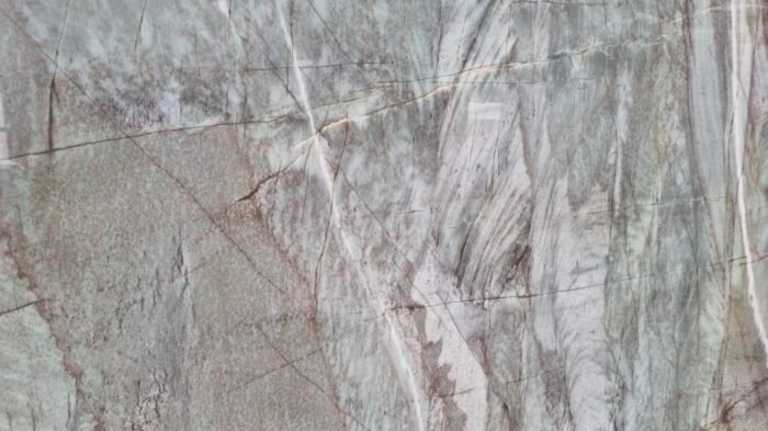 QUARTSITE ESMERALDA GRANITE